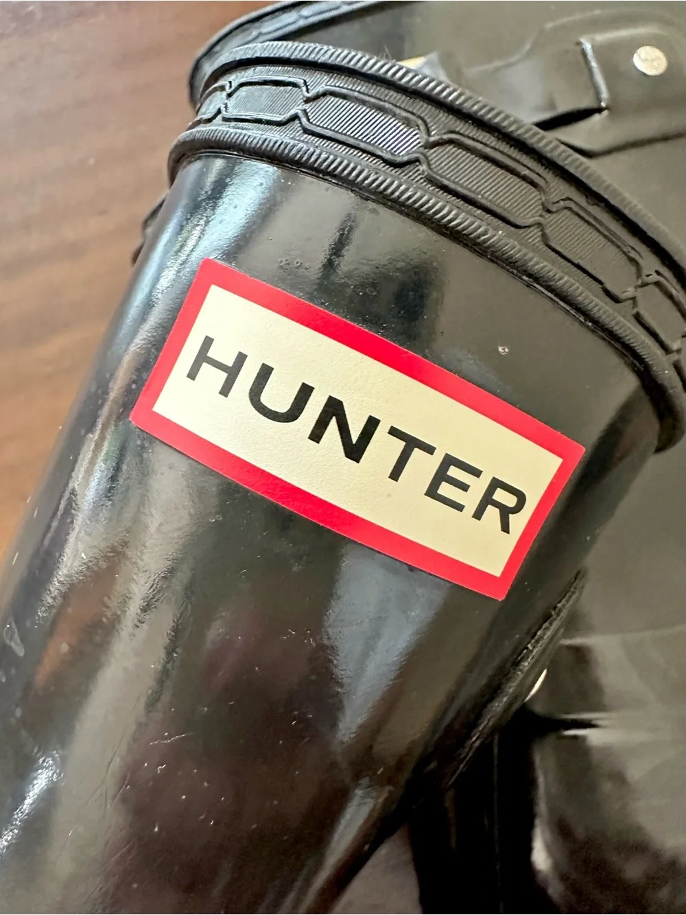 Hunter Black Gloss Mid-Calf Rain Boots with Side Buckle, Sz 8